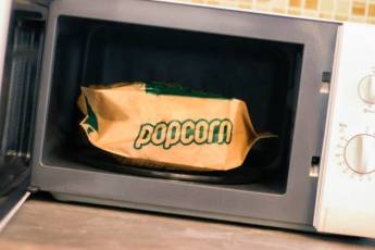 Microwave popcorn